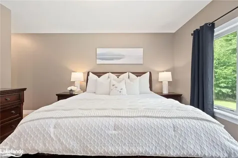 2147 Elana Drive Severn ON L3V 0C1