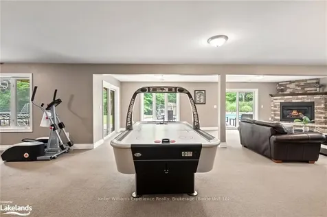 2147 Elana Drive Severn ON L3V 0C1