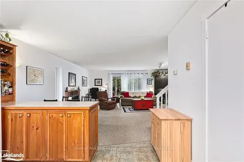5 Dawson Drive Collingwood ON L9Y 5B4