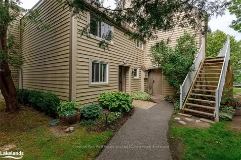 5 Dawson Drive Collingwood ON L9Y 5B4