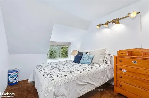 5 Dawson Drive Collingwood ON L9Y 5B4