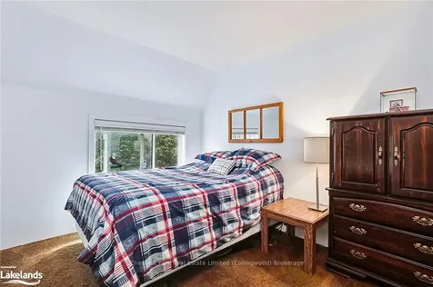 5 Dawson Drive Collingwood ON L9Y 5B4