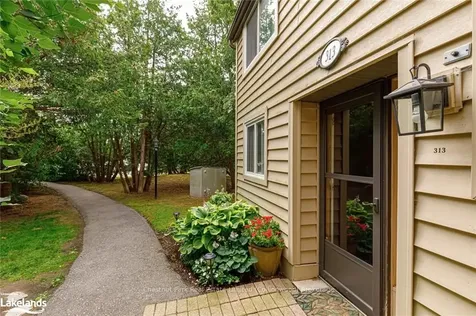 5 Dawson Drive Collingwood ON L9Y 5B4