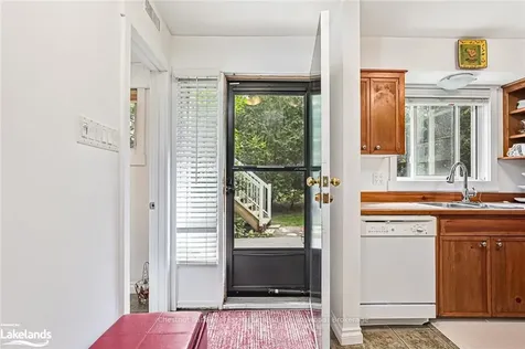 5 Dawson Drive Collingwood ON L9Y 5B4