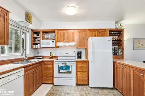 5 Dawson Drive Collingwood ON L9Y 5B4