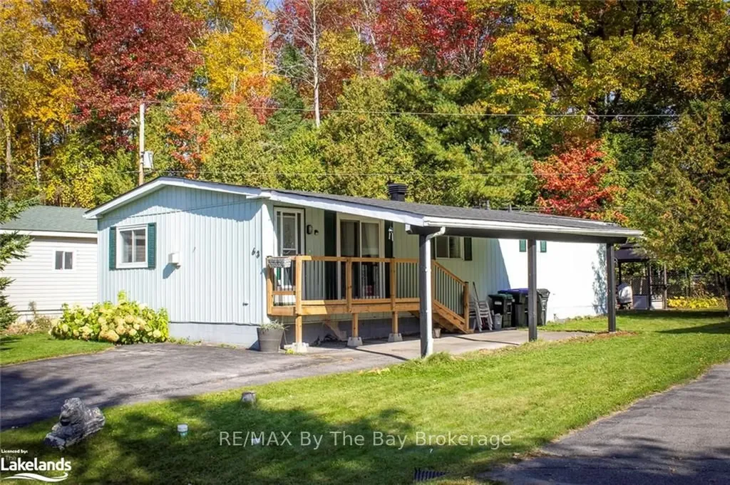 63 Georgian Glen Drive Wasaga Beach ON L9Z 1K7