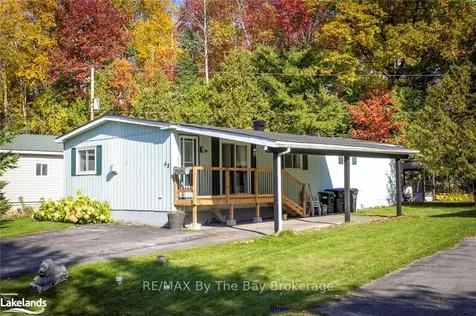63 Georgian Glen Drive Wasaga Beach ON L9Z 1K7