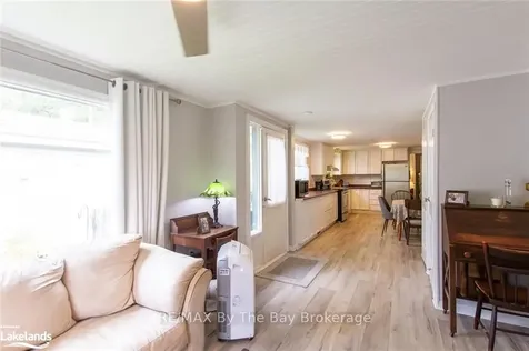 63 Georgian Glen Drive Wasaga Beach ON L9Z 1K7