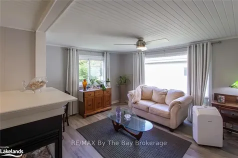 63 Georgian Glen Drive Wasaga Beach ON L9Z 1K7