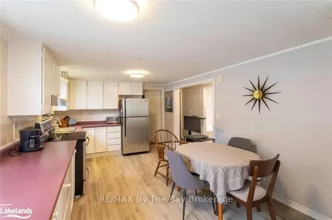 63 Georgian Glen Drive Wasaga Beach ON L9Z 1K7