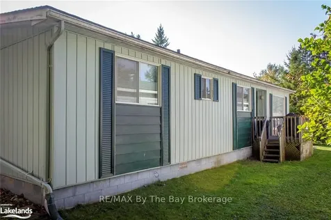 63 Georgian Glen Drive Wasaga Beach ON L9Z 1K7