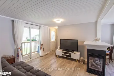 63 Georgian Glen Drive Wasaga Beach ON L9Z 1K7