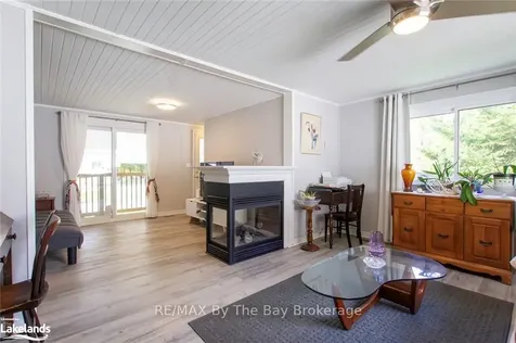63 Georgian Glen Drive Wasaga Beach ON L9Z 1K7