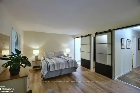 13 Trafalgar Road Collingwood ON L9Y 5G4