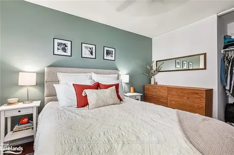 41 Leslie Drive Collingwood ON L9Y 4E1