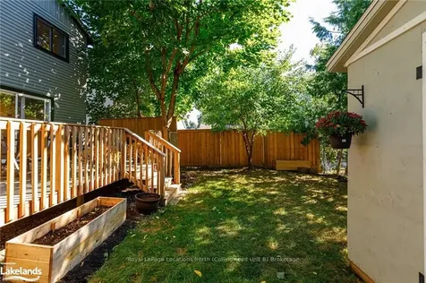 41 Leslie Drive Collingwood ON L9Y 4E1
