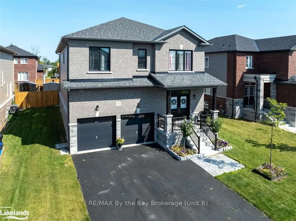 41 Autumn Drive Wasaga Beach ON L9Z 1J9