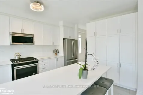 41 Autumn Drive Wasaga Beach ON L9Z 1J9