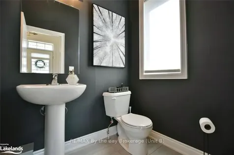 41 Autumn Drive Wasaga Beach ON L9Z 1J9