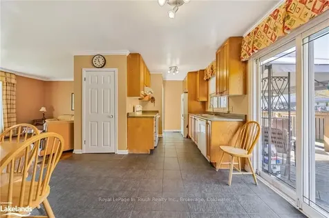 28 Eplett Street Severn ON L0K 1E0