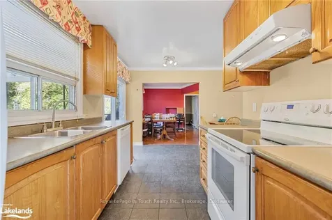 28 Eplett Street Severn ON L0K 1E0