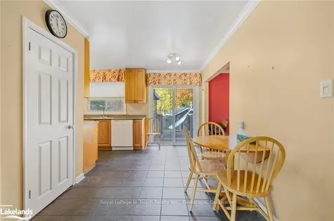 28 Eplett Street Severn ON L0K 1E0