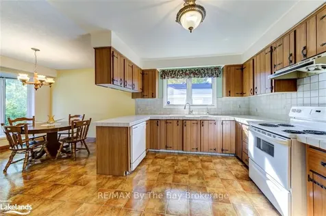 364 Walnut Street Collingwood ON L9Y 3C8