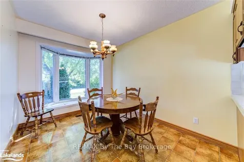 364 Walnut Street Collingwood ON L9Y 3C8