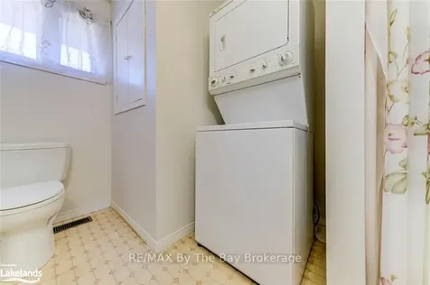 364 Walnut Street Collingwood ON L9Y 3C8