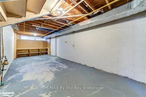 364 Walnut Street Collingwood ON L9Y 3C8