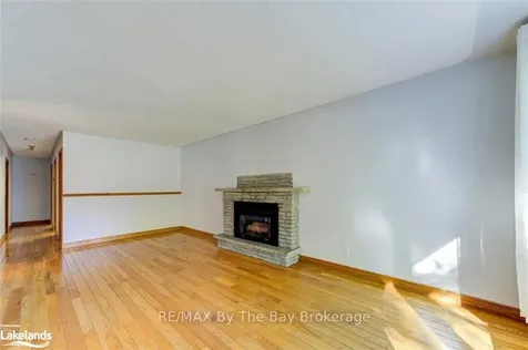 364 Walnut Street Collingwood ON L9Y 3C8