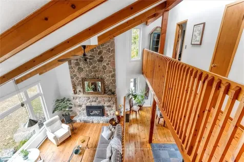 73 53rd Street S Wasaga Beach ON L9Z 1W8