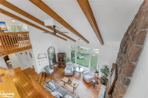 73 53rd Street S Wasaga Beach ON L9Z 1W8
