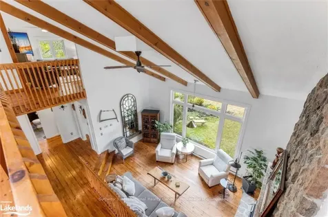 73 53rd Street S Wasaga Beach ON L9Z 1W8