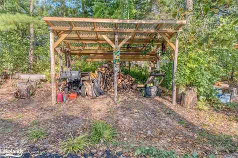 73 53rd Street S Wasaga Beach ON L9Z 1W8