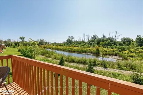 84 Kari Crescent N/a Collingwood ON L9Y 5B4