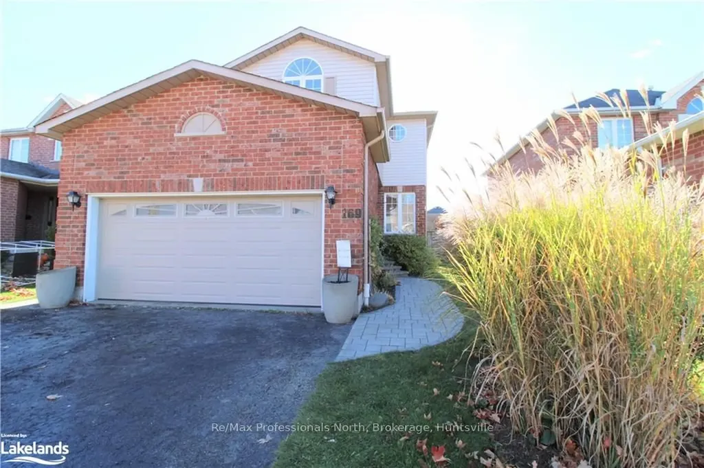 169 Taylor Drive Barrie ON L4N 8L1