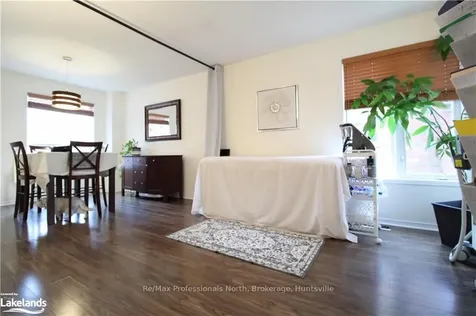 169 Taylor Drive Barrie ON L4N 8L1