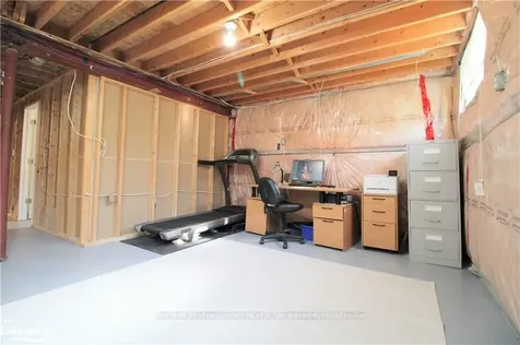 169 Taylor Drive Barrie ON L4N 8L1