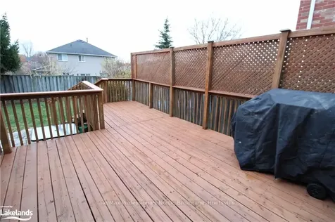 169 Taylor Drive Barrie ON L4N 8L1