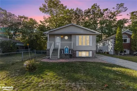 52 Dyer Drive Wasaga Beach ON L9Z 1E2