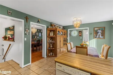 52 Dyer Drive Wasaga Beach ON L9Z 1E2