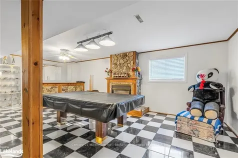 52 Dyer Drive Wasaga Beach ON L9Z 1E2