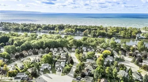 52 Dyer Drive Wasaga Beach ON L9Z 1E2