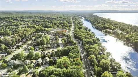 52 Dyer Drive Wasaga Beach ON L9Z 1E2