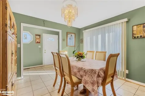 52 Dyer Drive Wasaga Beach ON L9Z 1E2