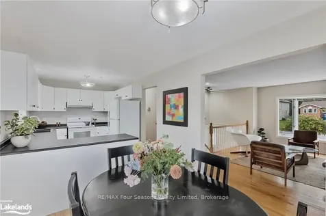 377 Peel Street Collingwood ON L9Y 3W5