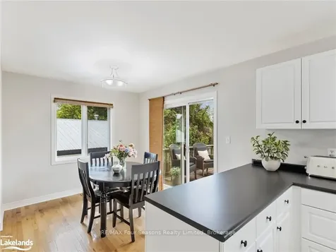 377 Peel Street Collingwood ON L9Y 3W5