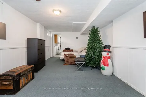 279 Anne Street N Barrie ON L4N 4Y1