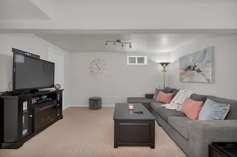 108 Garden Drive Barrie ON L4N 5K2